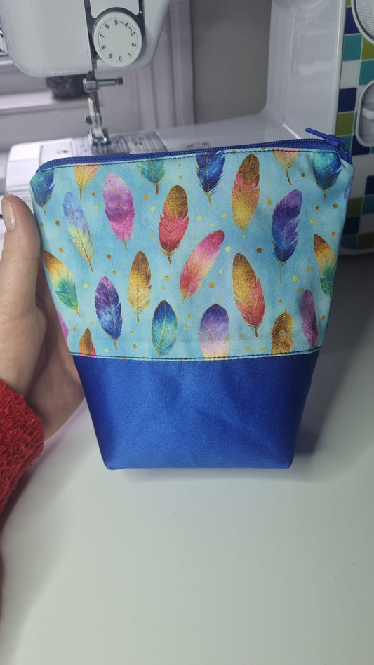 Feather cosmetic bag