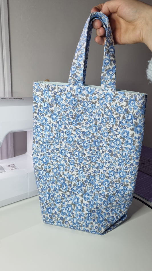 Floral tote bag